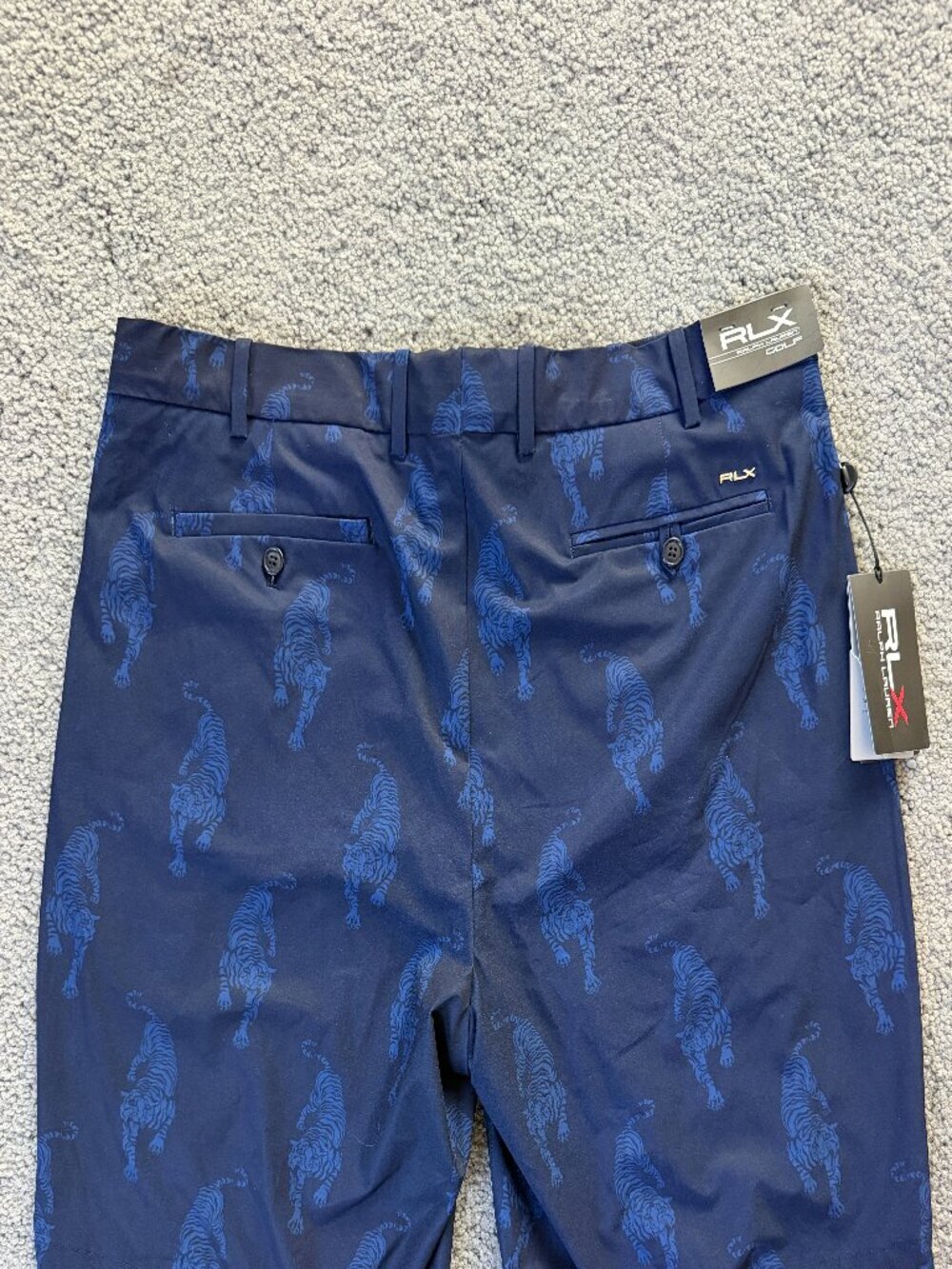 RLX Ralph Lauren Golf Shorts - Blue with Tiger Pattern - Size 36 - New With Tags - Picture 4 of 12